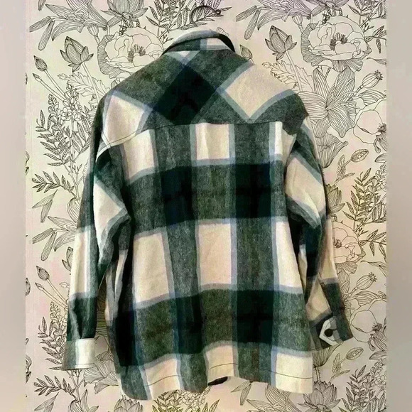ZARA Green and White Flannel Shacket, Jacket Size XS - Picture 3 of 5